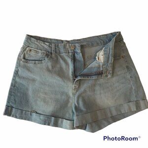 No Boundarie Woman Denim Jean Shorts 4 Standard Blue Boyfriend Fit Cuffed Pocket